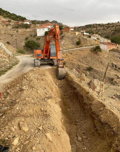 165e1049-b230-4806-a471-a1397ee909eb